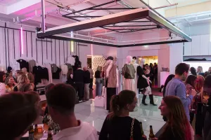 POP-UP