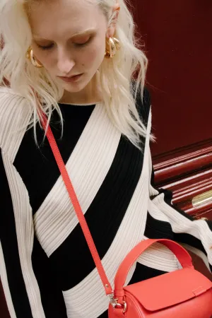 IRIS MAREE