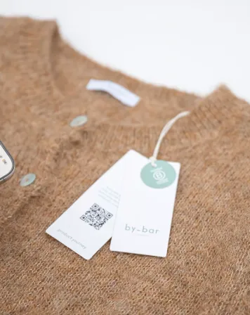 by-bar leidt de weg in transparantie met B Corp-certificering en traceerbaarheidsinitiatief