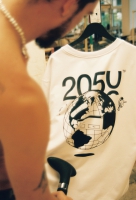 2050 en Dylan Hoogerwerf releasen duurzame T-Shirt collectie 